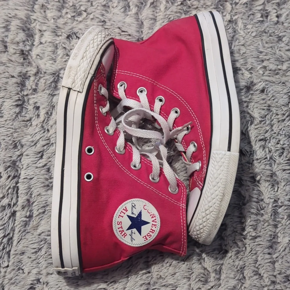 Converse Chuck‎ Taylor All-Star 70 Hi Enamel Red women's 7.5 men 5.5